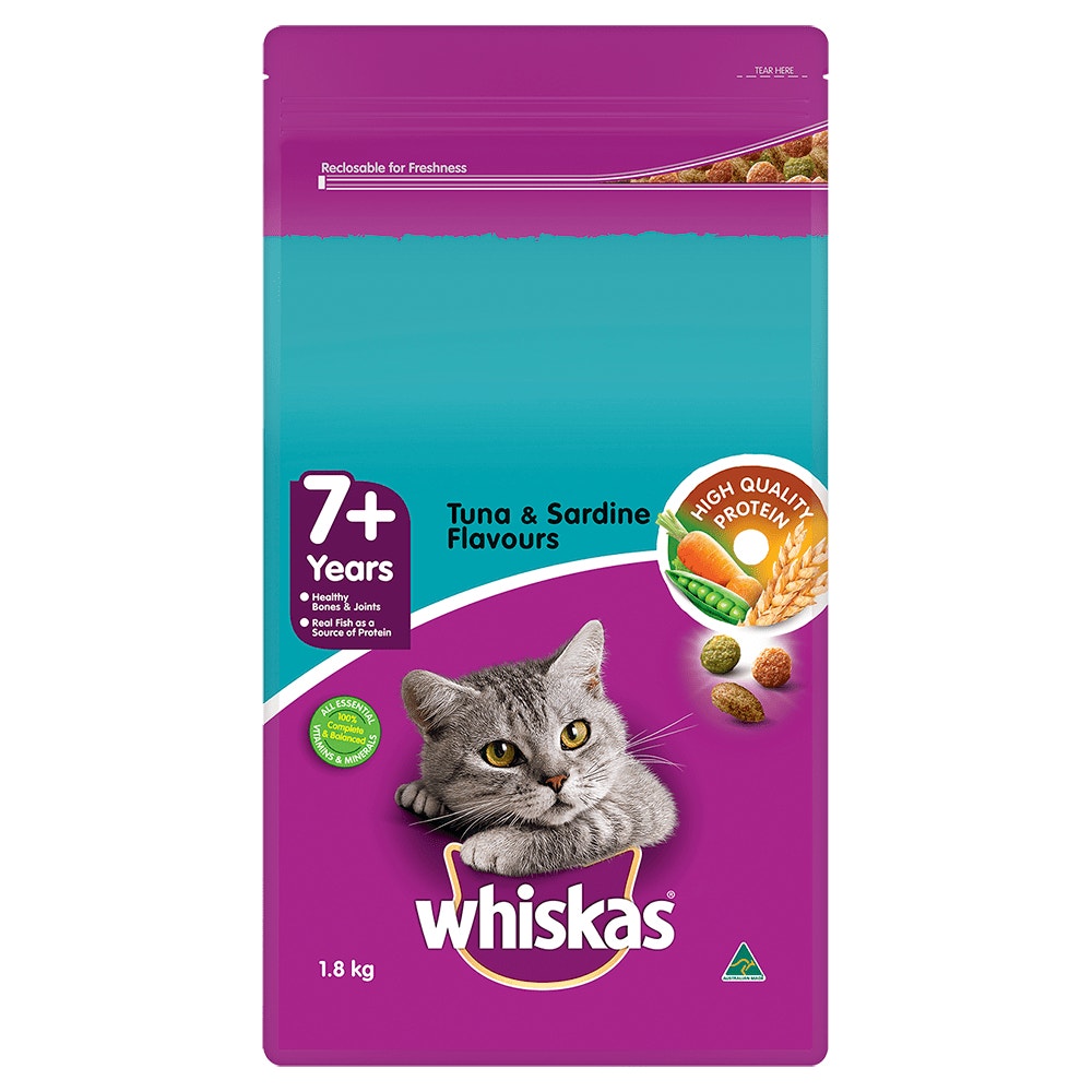 WHISKAS® 7+ Years Adult Dry Cat Food with Tuna & Sardine Flavours